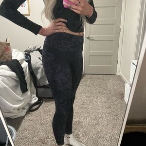 Lululemon Athletica Black and Purple Patterned Leggings